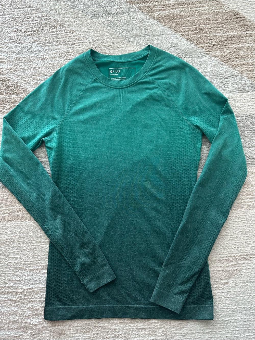 FIGS Women's Green Ombre Sleeveless Long-Sleeve Underscrub Top Size XS